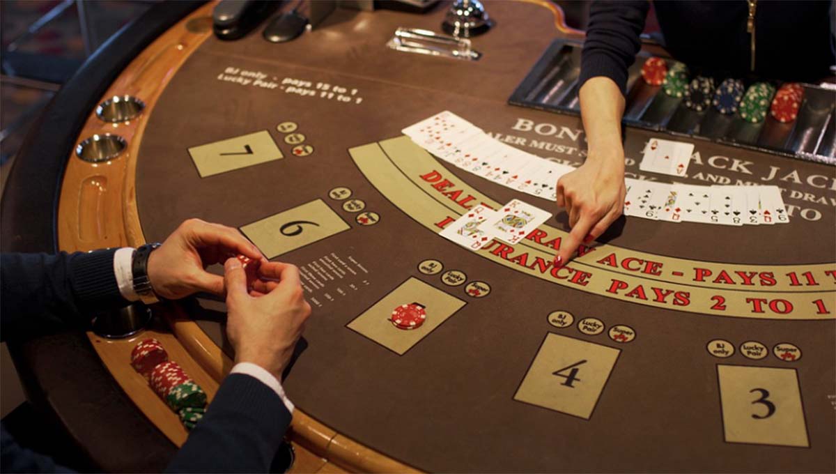 What Are The Basic Rules Of Playing Blackjack Singapore